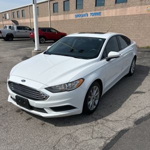 FORD FUSION SE - 1