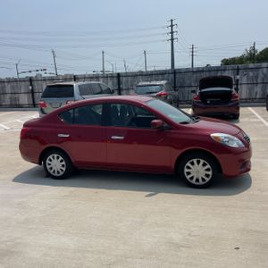 صورة 10 لـ 2012 Nissan VERSA 1.6 SV