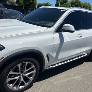 2023 BMW X5 SDRIVE40I photo 2