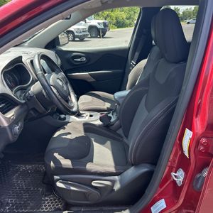 2017 JEEP CHEROKEE LATITUDE — миниатюра 32