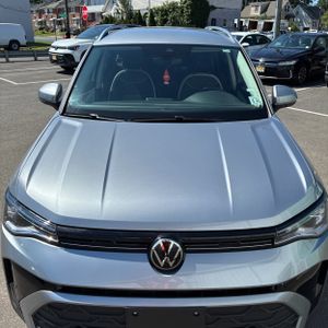 صورة 15 لـ 2025 Volkswagen TAOS SE 4MOTION