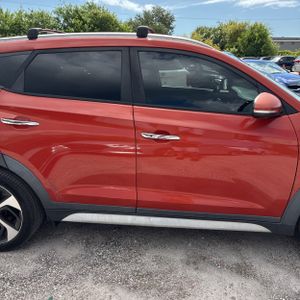 2017 Hyundai TUCSON LIMITED 照片 11