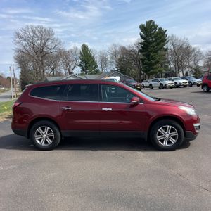 CHEVROLET TRAVERSE LT - 10