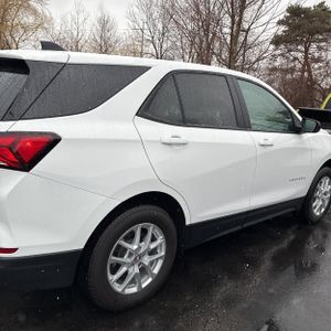 CHEVROLET EQUINOX LS - 7