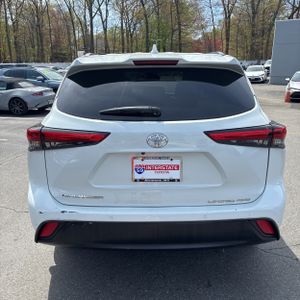 TOYOTA HIGHLANDER - 7