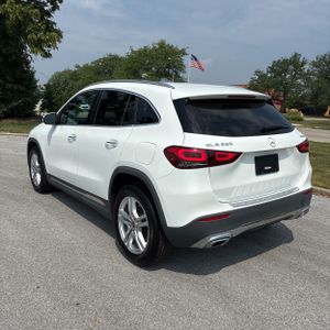 صورة 5 لـ 2021 Mercedes-BENZ GLA