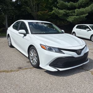 2018 Toyota CAMRY LE — фото 12