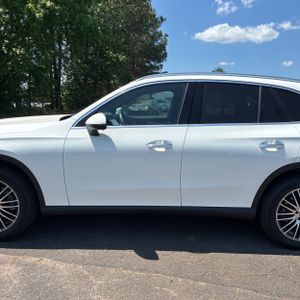 MERCEDES-BENZ GLC - 4