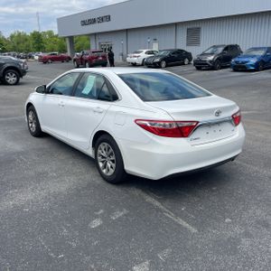 TOYOTA CAMRY - 5