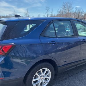 CHEVROLET EQUINOX LS - 7