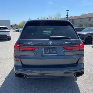 BMW X7 M50I - 7