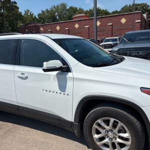 صورة 11 لـ 2018 Chevrolet TRAVERSE LT CLOTH