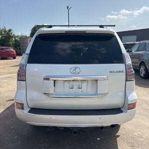 صورة 7 لـ 2015 Lexus GX 460 BASE