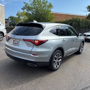صورة 8 لـ 2023 Acura MDX SH-AWD W/TECH