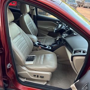 صورة مصغرة 33 لـ 2015 FORD ESCAPE TITANIUM