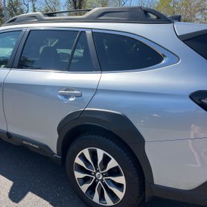 SUBARU OUTBACK LIMITED - 6