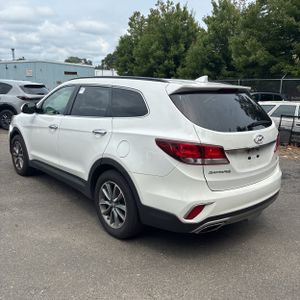 صورة 5 لـ 2017 Hyundai SANTA FE SE