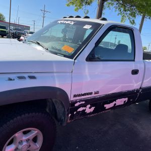 DODGE RAM 1500 ST - 2