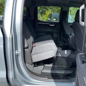 2025 Chevrolet SILVERADO 1500 RST 照片 30