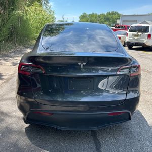 TESLA MODEL Y LONG RANGE - 7