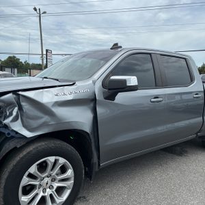 2021 Chevrolet SILVERADO 1500 LT 照片 2
