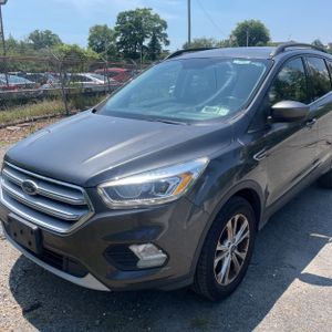 2018 FORD ESCAPE SEL photo 2
