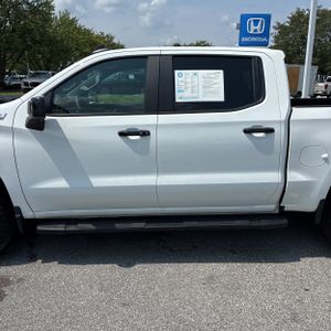 2024 Chevrolet SILVERADO 1500 LT TRAIL BOSS — фото 4