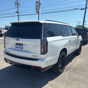 صورة 8 لـ 2022 Cadillac ESCALADE ESV SPORT PLATINUM