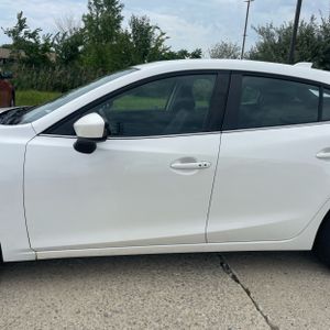 صورة 4 لـ 2015 Mazda MAZDA3 S GRAND TOURING