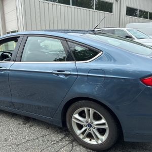 FORD FUSION SE - 6