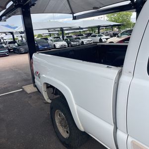 صورة مصغرة 52 لـ 2004 Chevrolet SILVERADO 2500HD LS