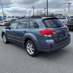 SUBARU OUTBACK PREMIUM - 5