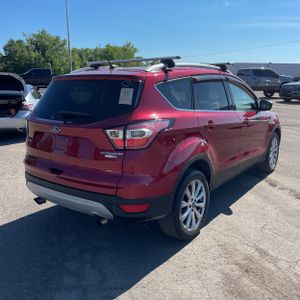 صورة 8 لـ 2017 FORD ESCAPE TITANIUM