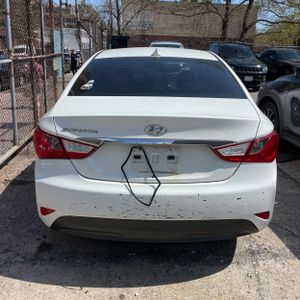 HYUNDAI SONATA GLS - 7