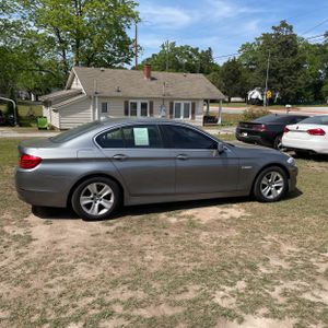 BMW 5 SERIES 528I - 10