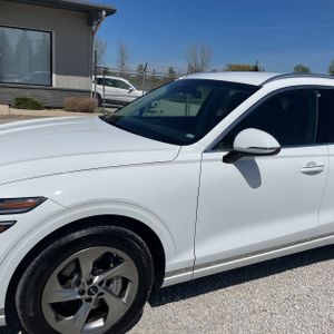 GENESIS GV70 2.5T STANDARD - 2