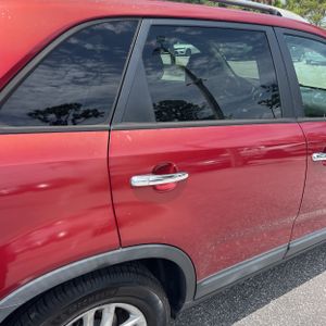 2015 KIA SORENTO LX — фото 9