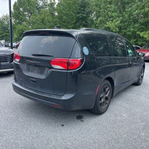 صورة 8 لـ 2018 Chrysler PACIFICA TOURING L