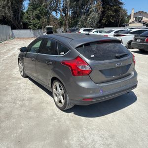 FORD FOCUS TITANIUM - 5