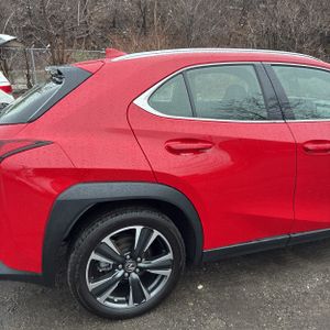 Lexus UX 250h Base - 9