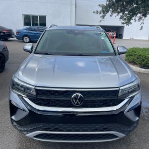 2024 Volkswagen TAOS SE — миниатюра 15