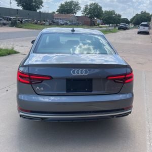 صورة 7 لـ 2019 AUDI A4 PREMIUM