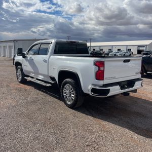 CHEVROLET SILVERADO 2500HD HIGH COUNTRY - 5