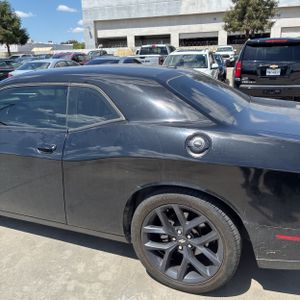 DODGE CHALLENGER - 6