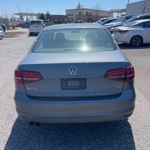 VOLKSWAGEN JETTA S 4D SEDAN - 7