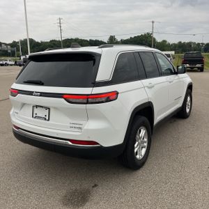 2023 JEEP GRAND CHEROKEE LAREDO 照片 8