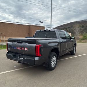 TOYOTA TUNDRA - 5