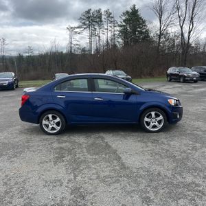 CHEVROLET SONIC LTZ AUTO - 10
