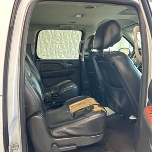 2014 Chevrolet SUBURBAN LT — миниатюра 32