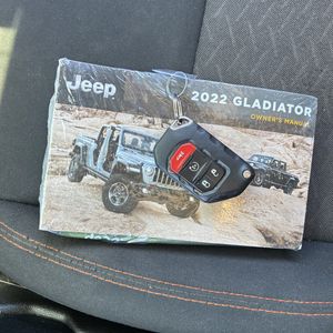 صورة مصغرة 59 لـ 2022 JEEP GLADIATOR MOJAVE